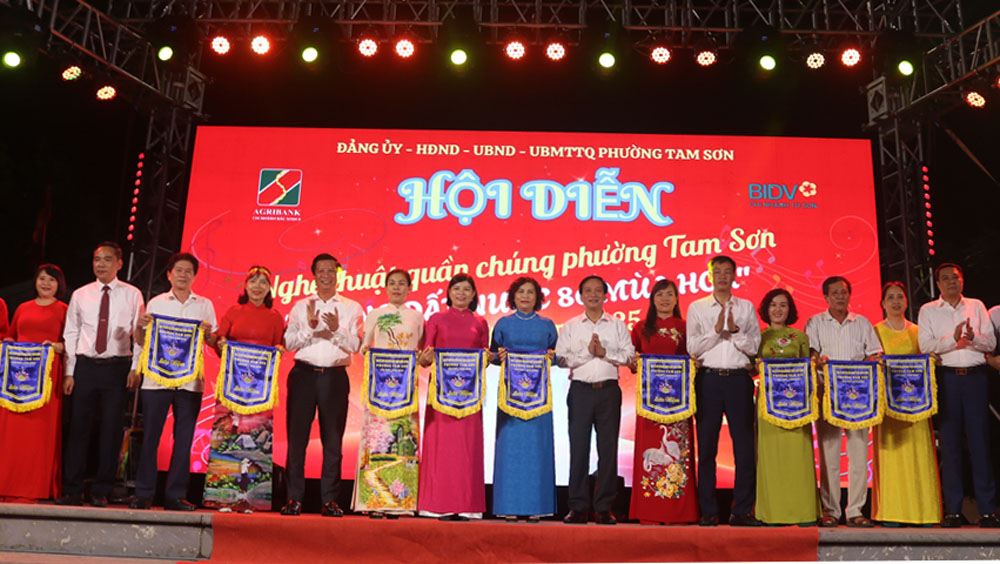  Hội diễn nghệ thuật quần chúng phường Tam Sơn lần thứ I 